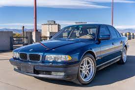 BMW 740i 2000-2001