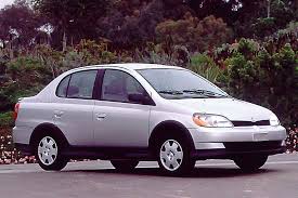Toyota Echo 2000-2001