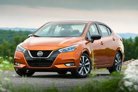 Nissan Versa 2020-2022