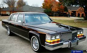 Cadillac Fleetwood 1989-1990