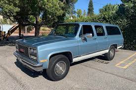 GMC Suburban 1989-1991